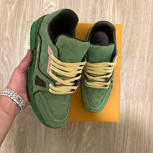 LV-1000